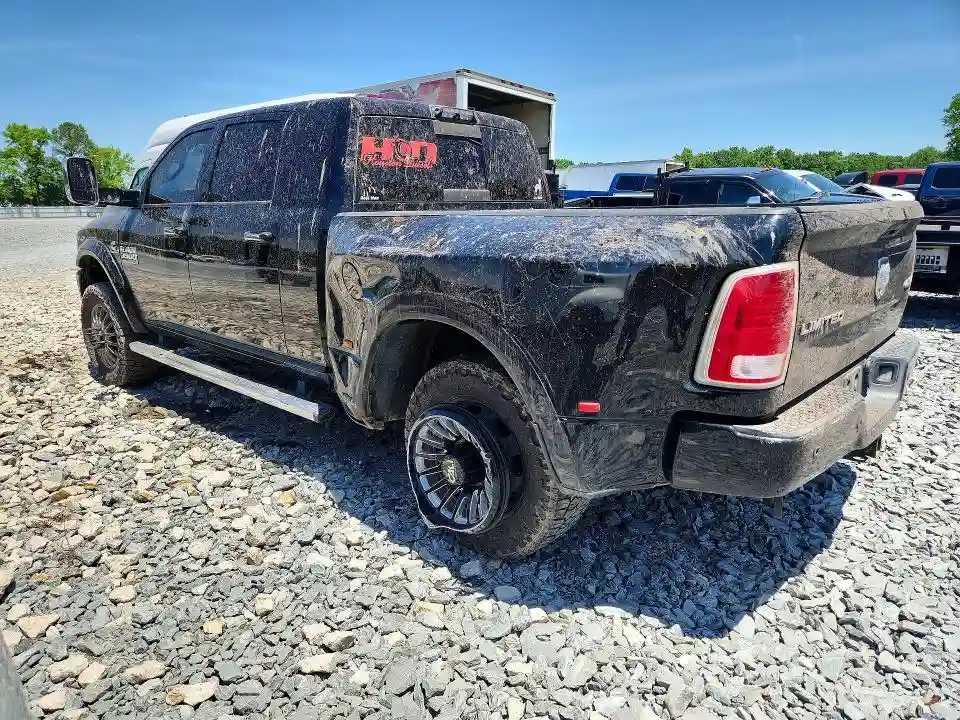 3C63RRNL3FG605202 2015 RAM 3500-1