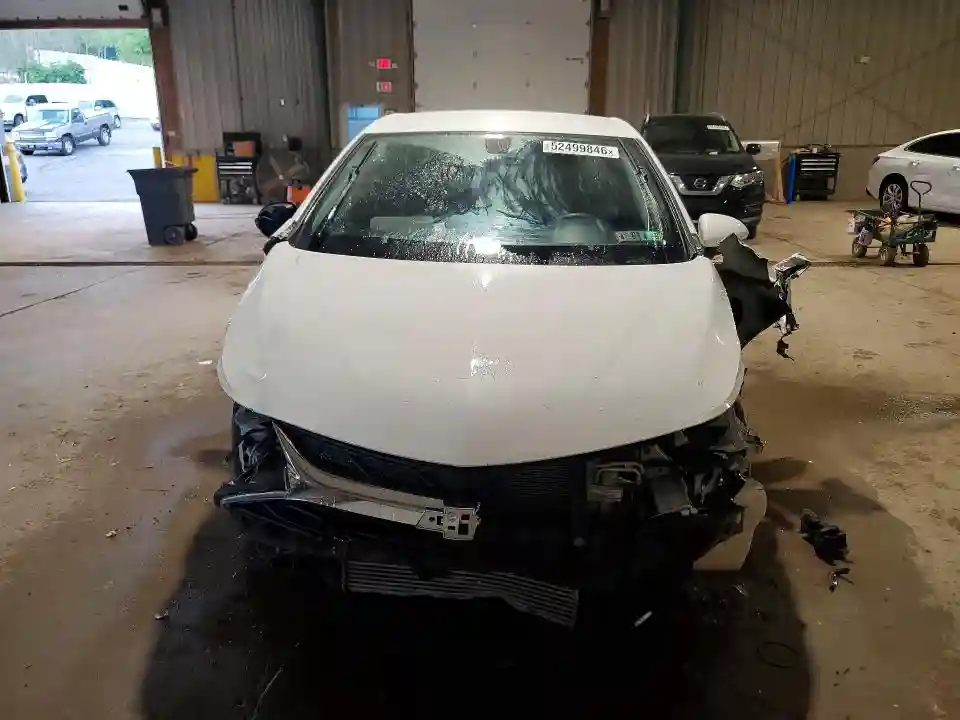 1G1BE5SM8K7119876 2019 CHEVROLET CRUZE-4