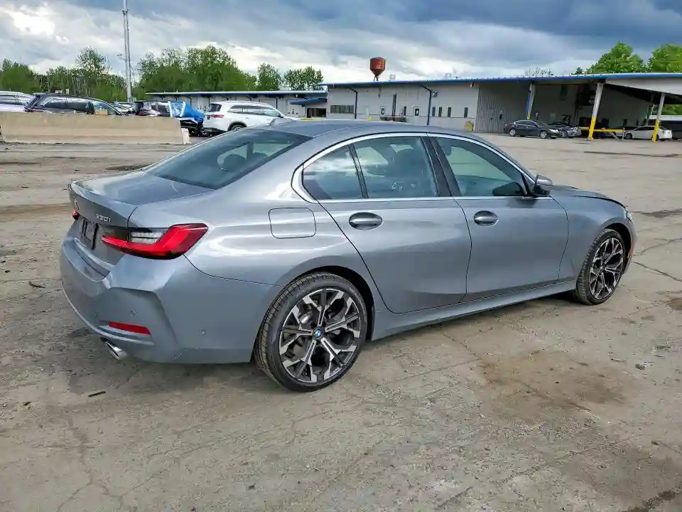 3MW89CW06S8F16709 2025 BMW 3 SERIES-2
