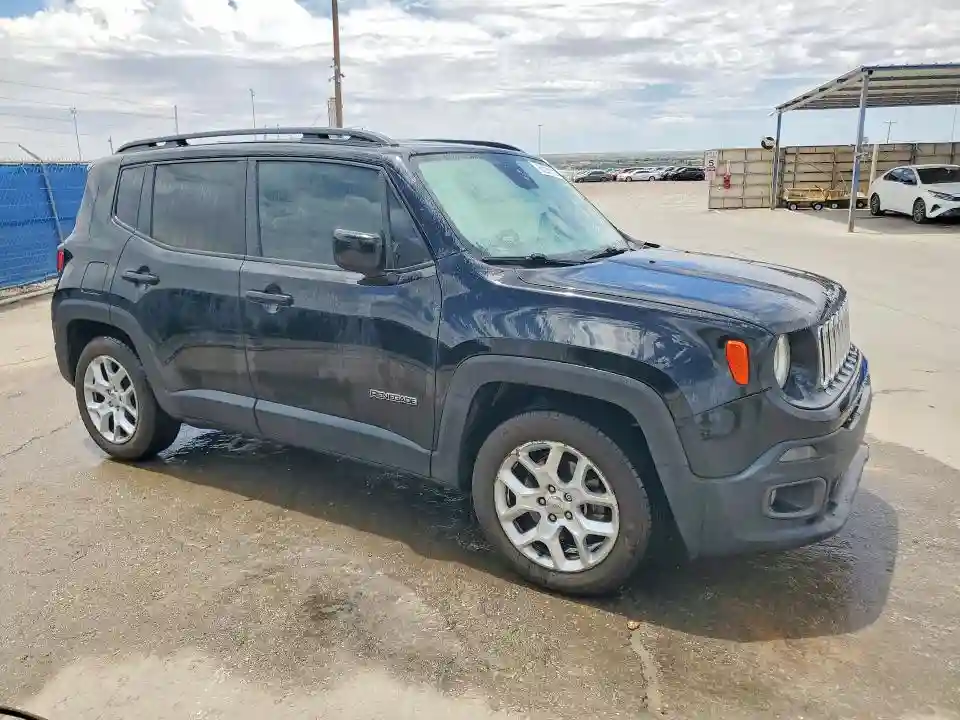 ZACCJABB9HPF47272 2017 JEEP RENEGADE-3