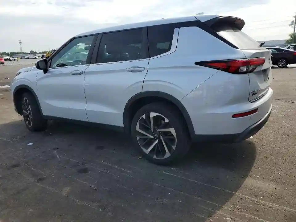JA4J3TA89NZ082535 2022 MITSUBISHI OUTLANDER-1