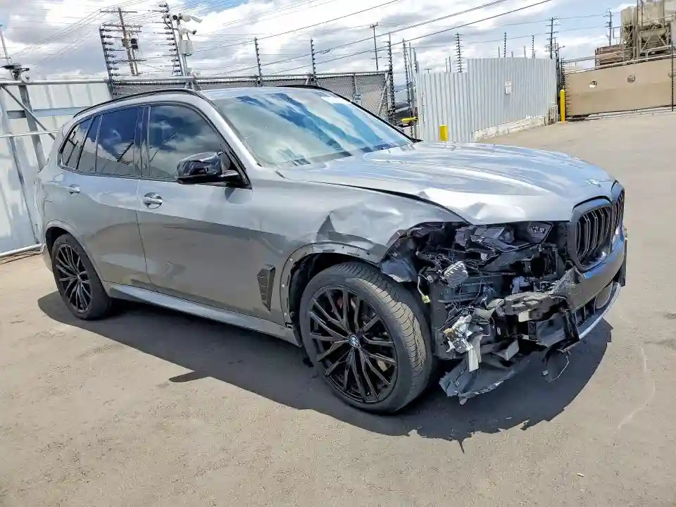 5UX33EU05R9T26024 2024 BMW X5-3