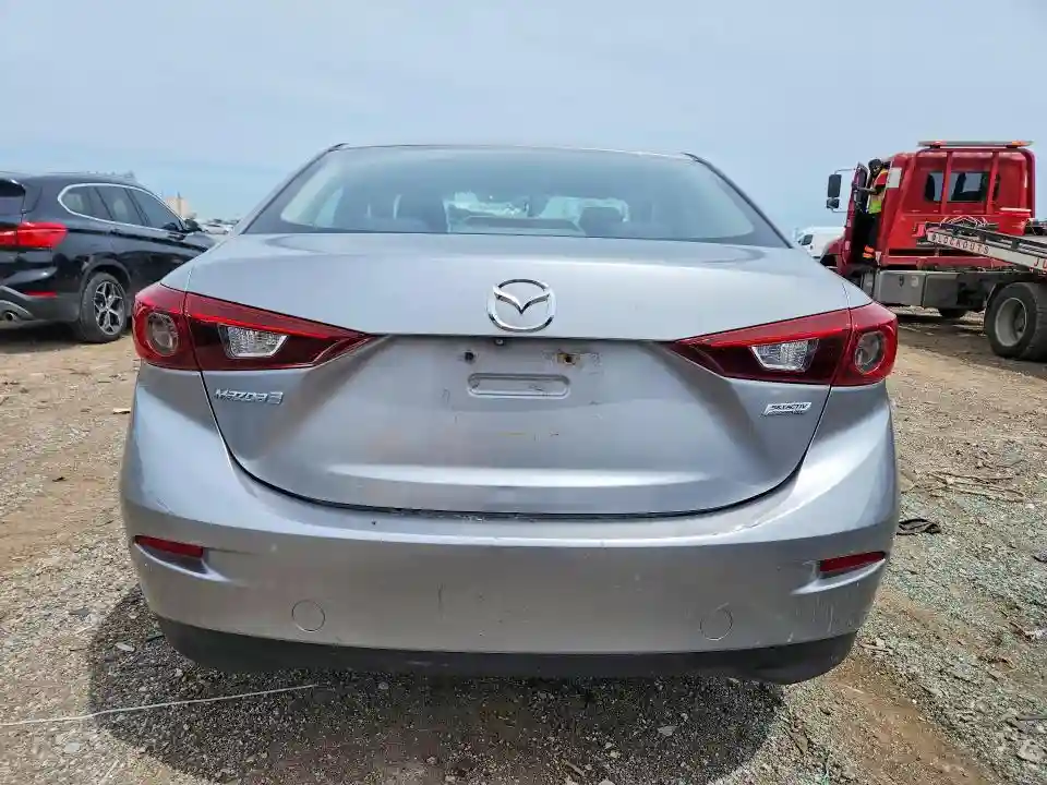 JM1BM1U7XG1334986 2016 MAZDA 3-5