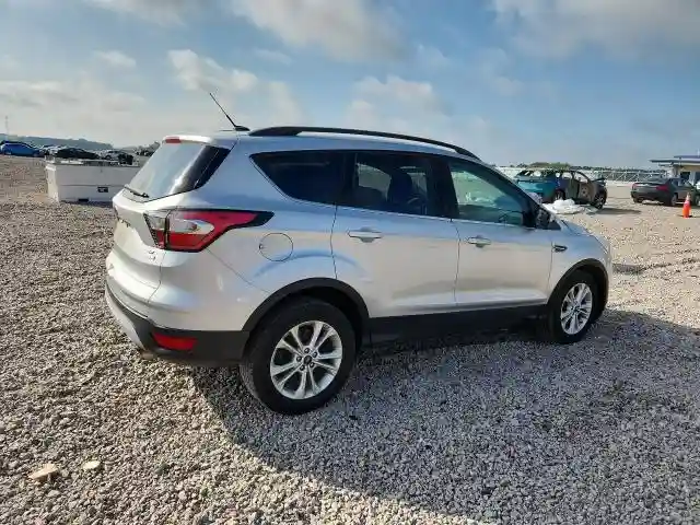1FMCU0GD4JUD13956 2018 FORD ESCAPE-2
