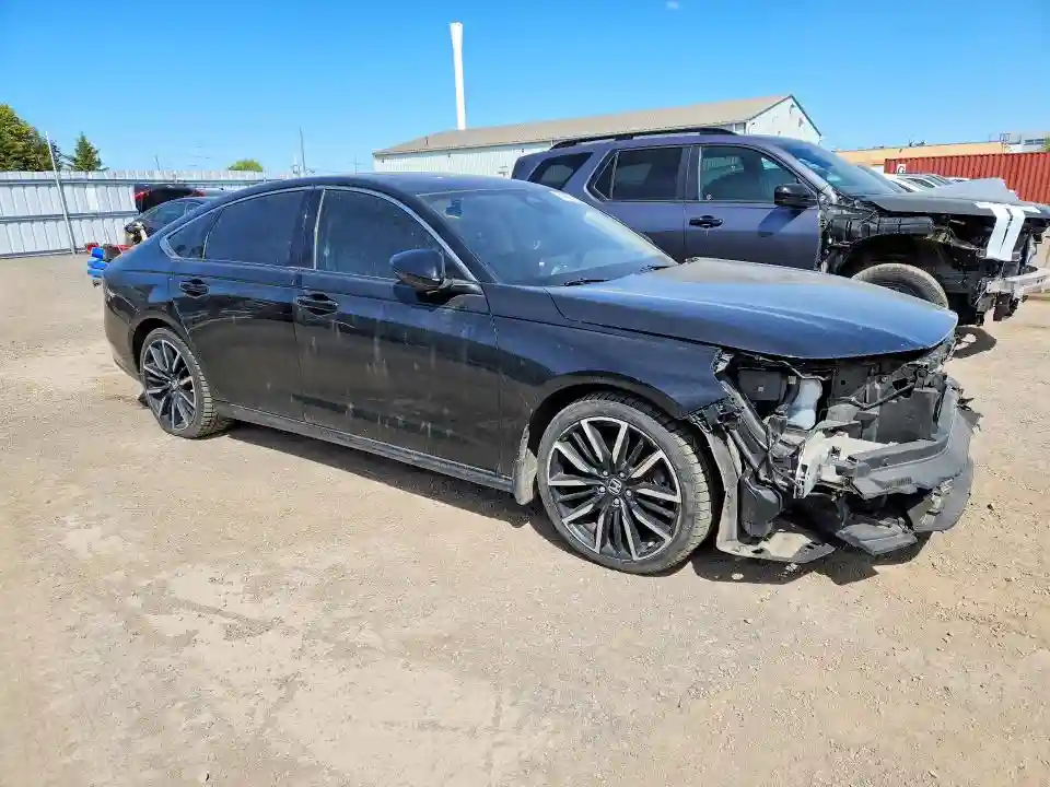 1HGCY2F89RA800433 2024 HONDA ACCORD-3