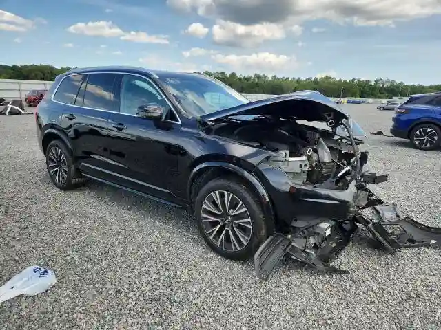 YV4A22PK6N1807610 2022 VOLVO XC90-3