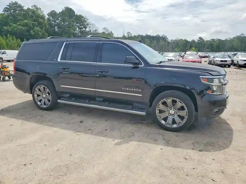 1GNSCHKC0GR443686 2016 CHEVROLET SUBURBAN-3