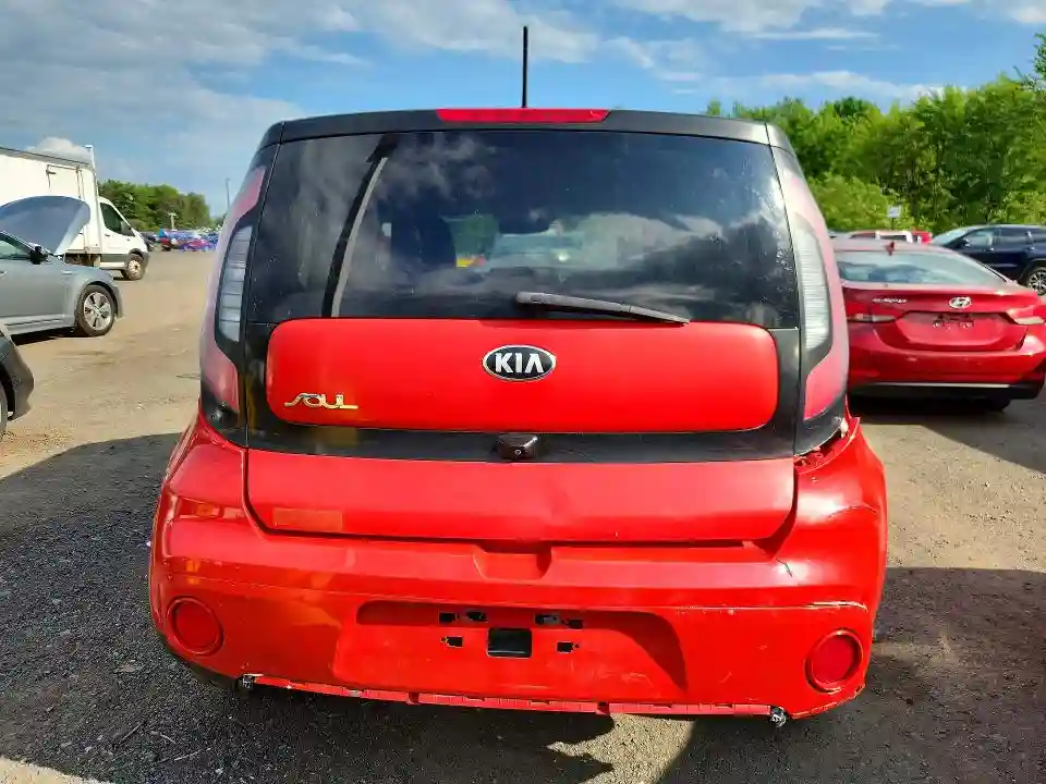 KNDJP3A59K7017689 2019 KIA SOUL-5