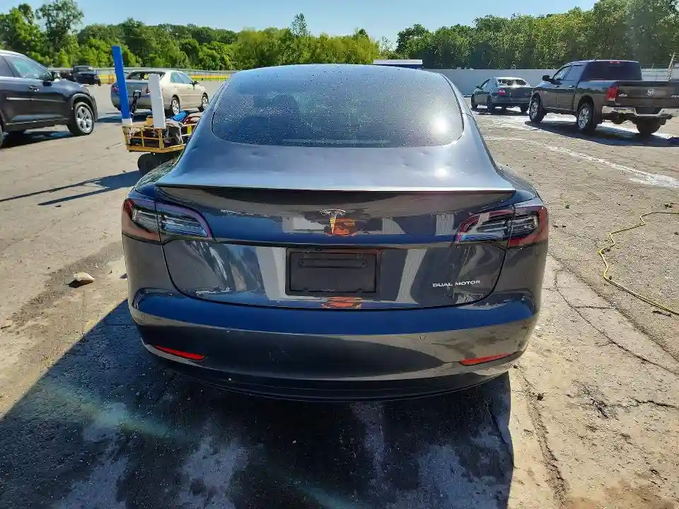 5YJ3E1EB2NF192643 2022 TESLA MODEL 3-5