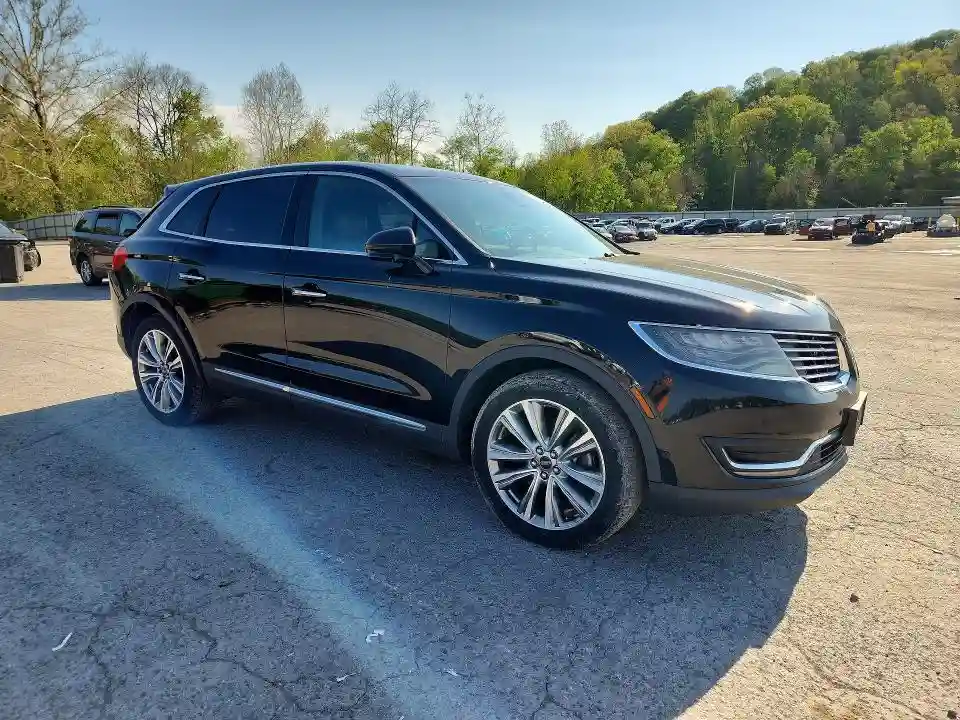 2LMPJ8LP3JBL47390 2018 LINCOLN MKX-3