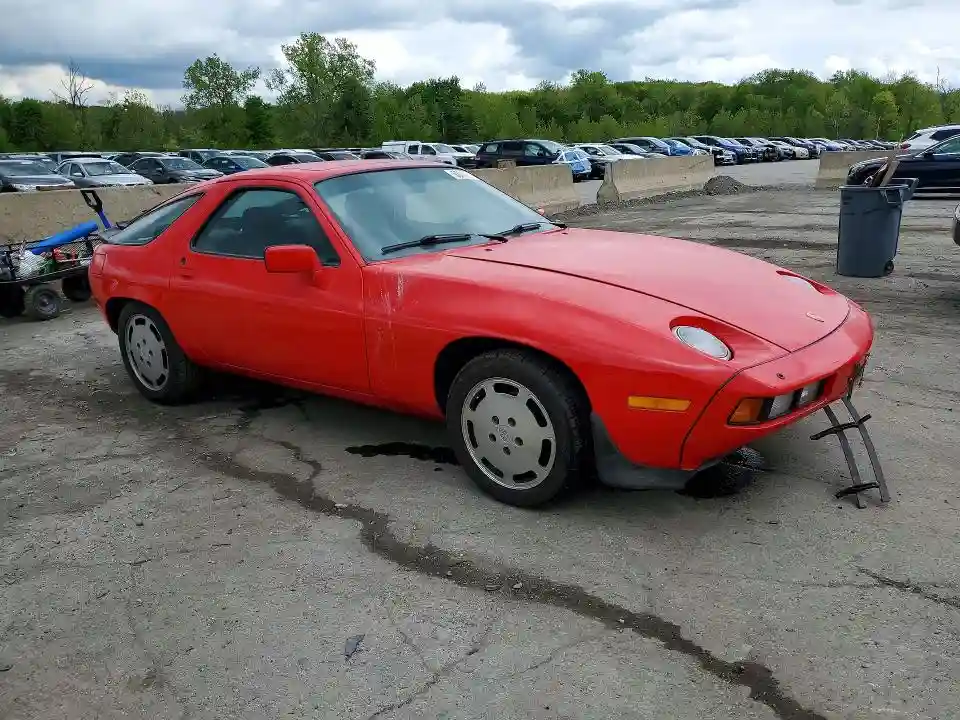 WP0JB0922FS861552 1985 PORSCHE 928-3