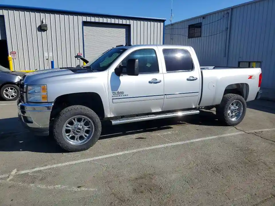 1GC1KXC8XEF179032 2014 CHEVROLET SILVERADO-0