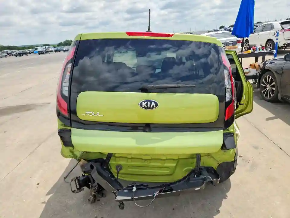 KNDJN2A20H7879777 2017 KIA SOUL-5
