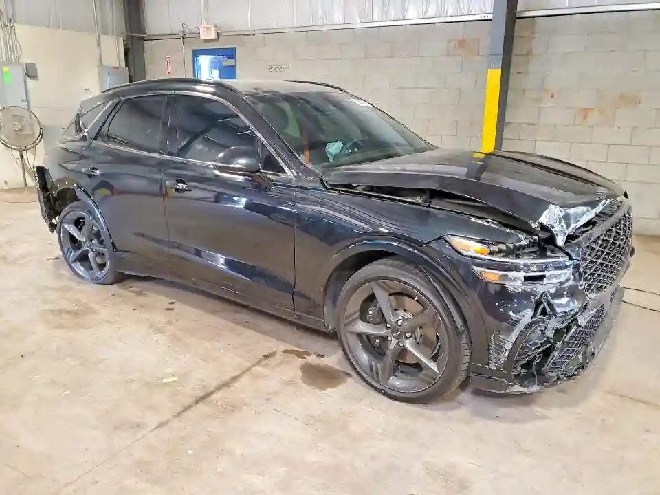 KMUMFDTB5TU235654 2026 GENESIS GV70-3
