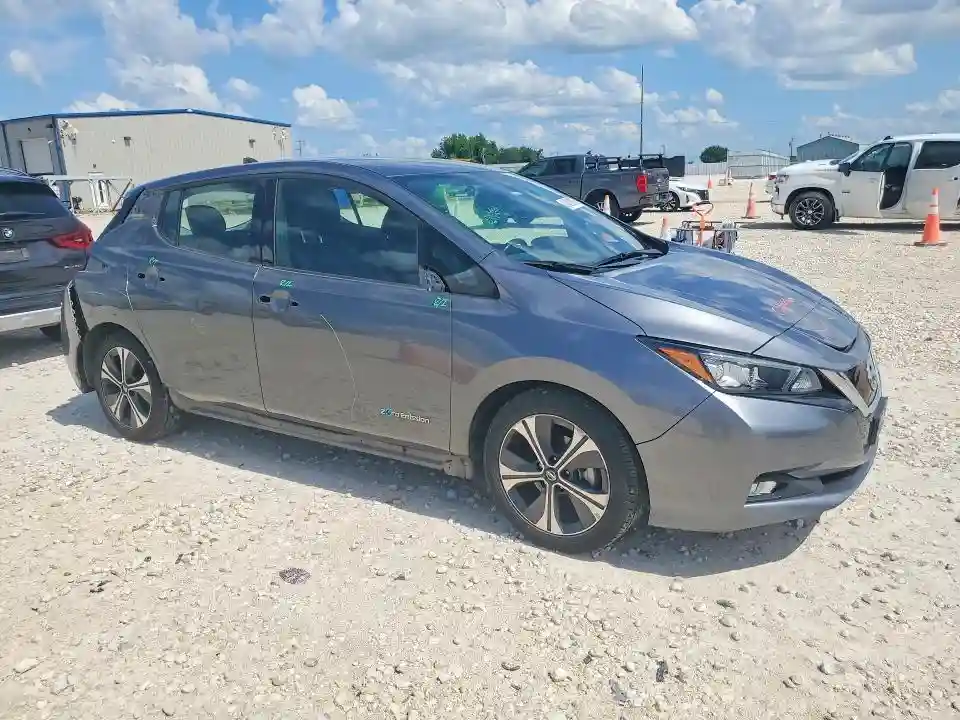 1N4AZ1CPXJC307738 2018 NISSAN LEAF-3