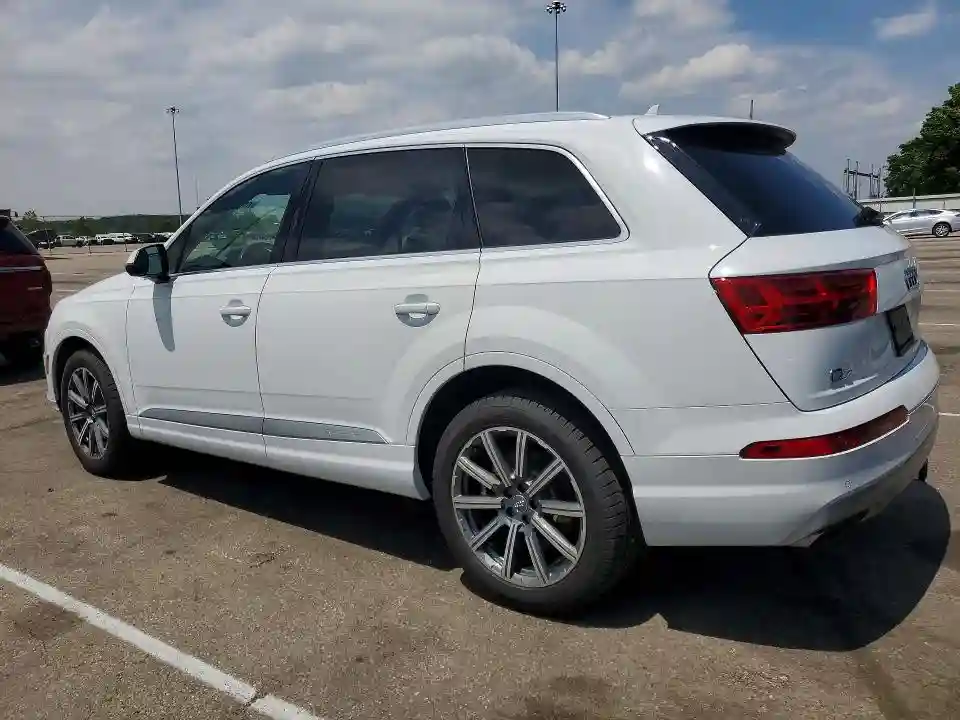 WA1LAAF70KD023577 2019 AUDI Q7-1