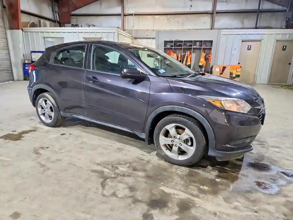 3CZRU6H37JM705867 2018 HONDA HR-V-3