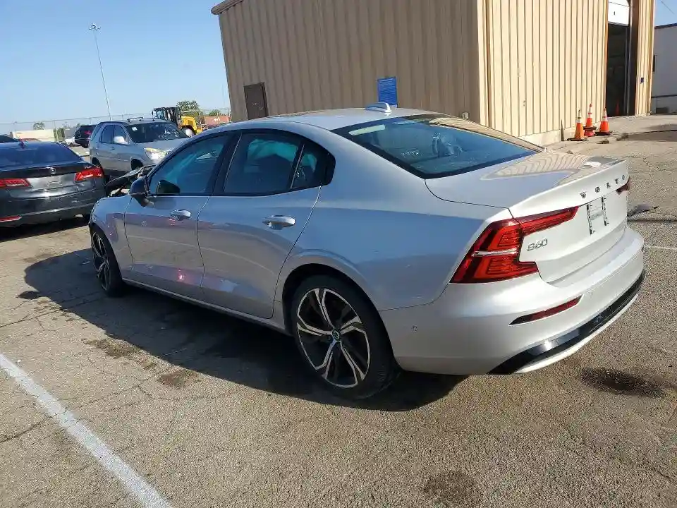 7JRL12FL7RG280108 2024 VOLVO S60 PLUS-1