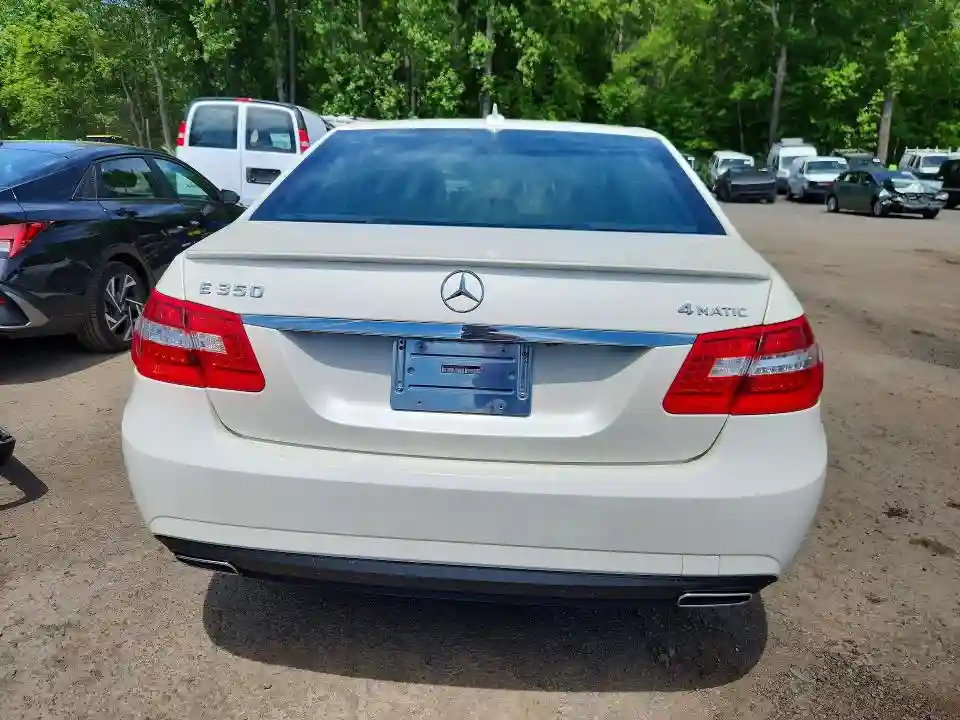 WDDHF8JB6DA715368 2013 MERCEDES-BENZ E-CLASS-5