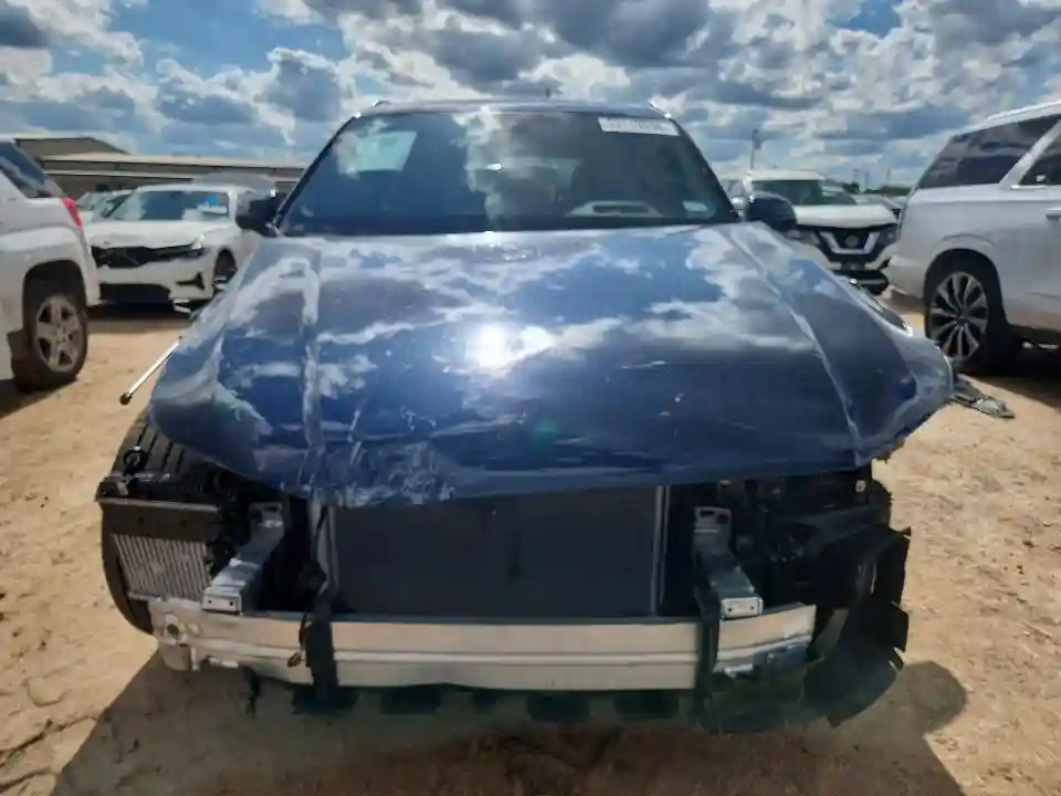 WA1VVBF79SD006103 2025 AUDI Q7-4