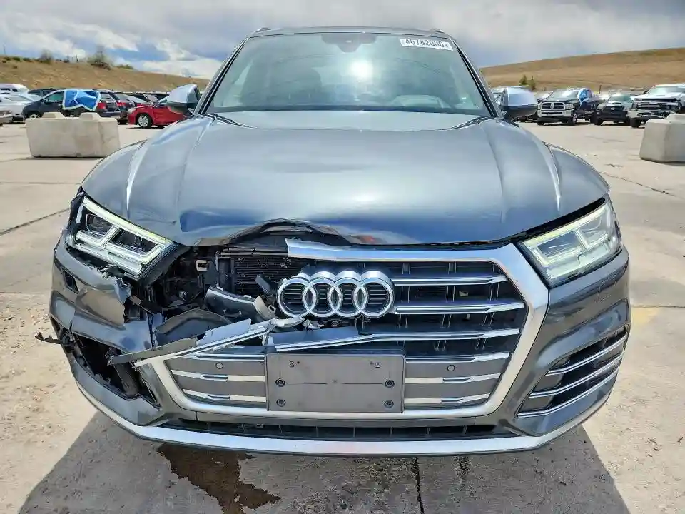 WA1C4AFY1J2125495 2018 AUDI SQ5-4