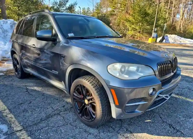 5UXZV4C52CL753358 2012 BMW X5-0