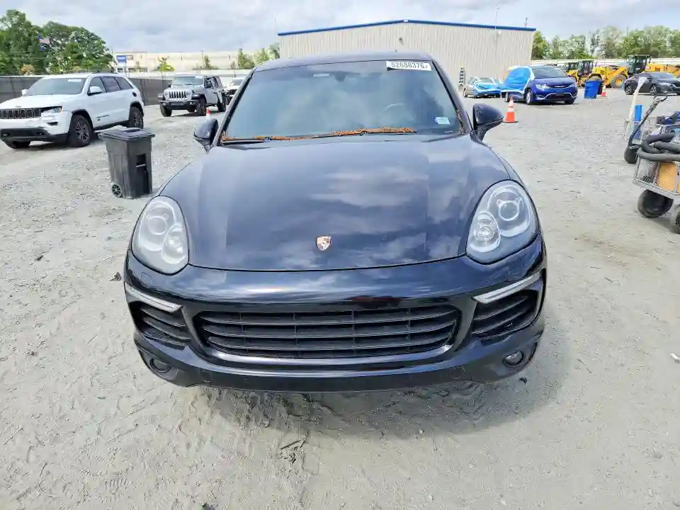 WP1AA2A26JKA01395 2018 PORSCHE CAYENNE-4