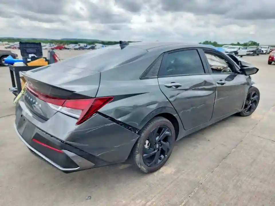 KMHLM4DG2TU137689 2026 HYUNDAI ELANTRA-2