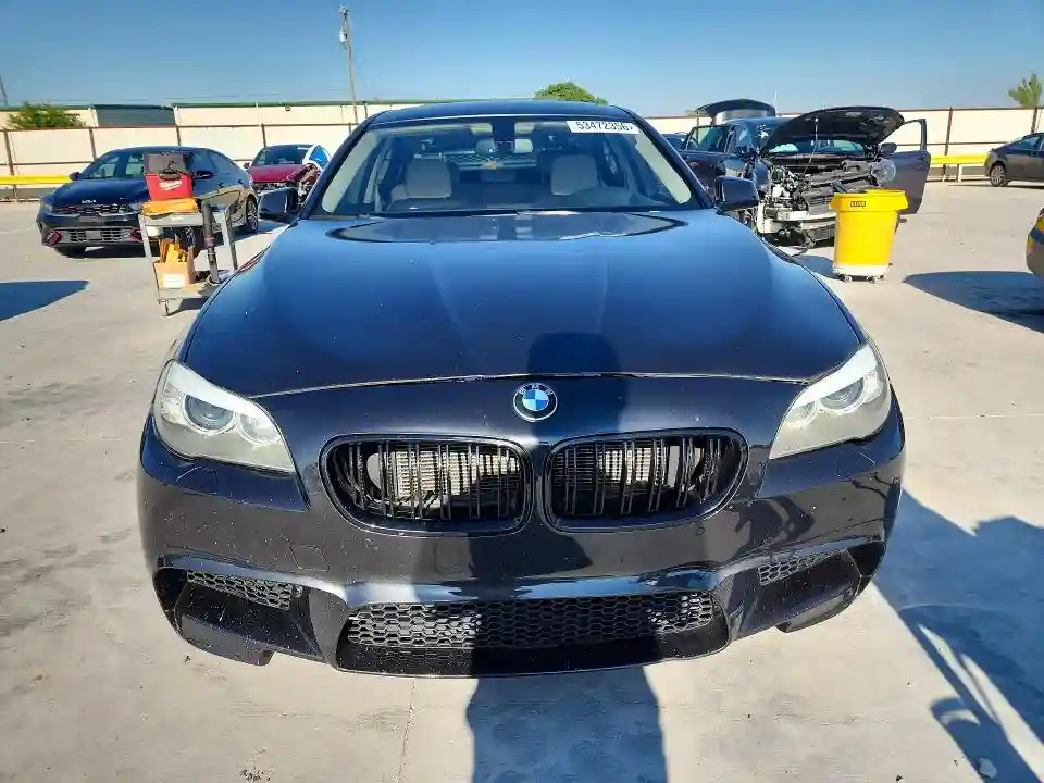 WBAXH5C50DDW15574 2013 BMW 5 SERIES-4