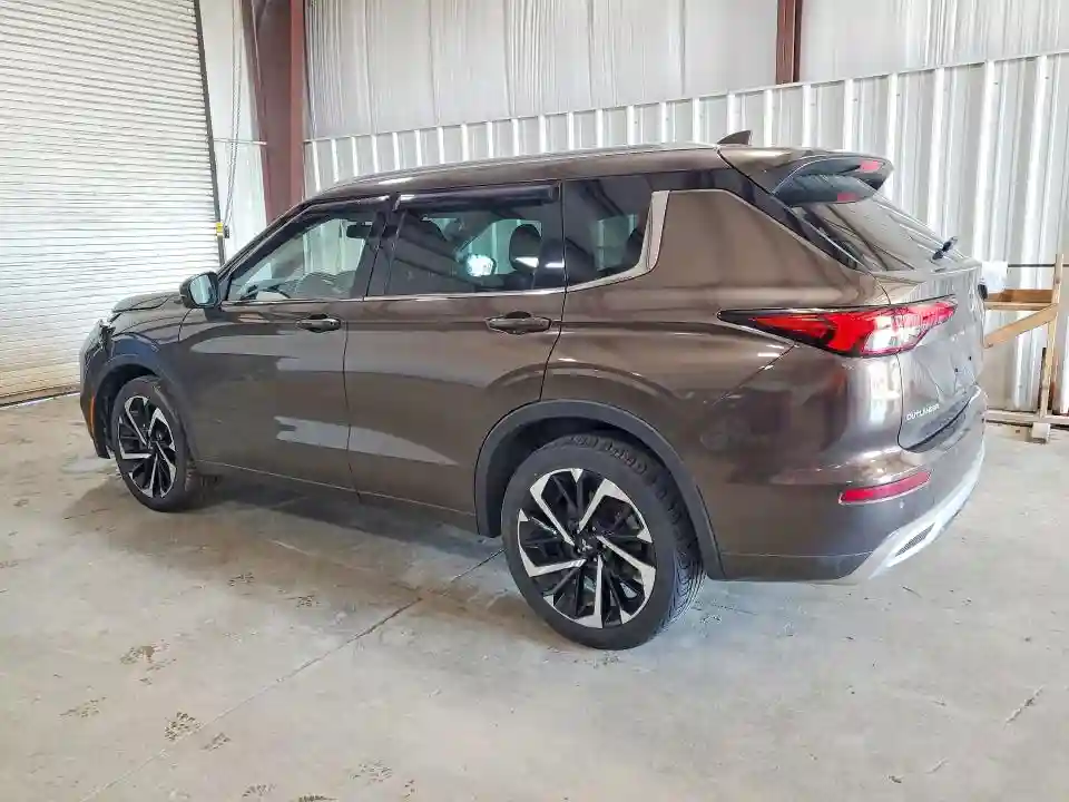 JA4J4VA86NZ072893 2022 MITSUBISHI OUTLANDER-1