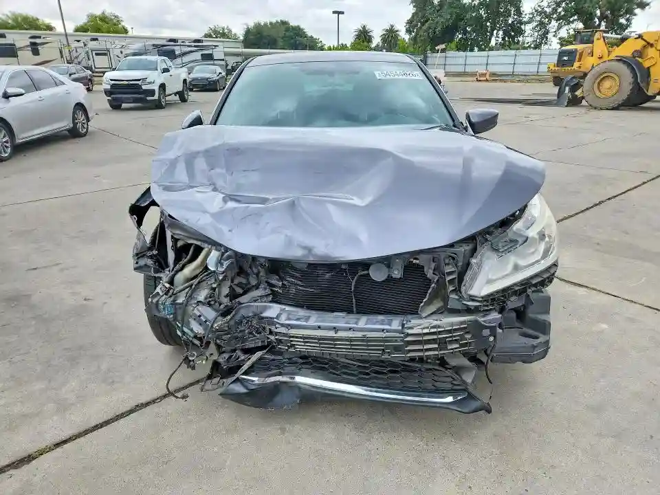 1HGCR2F5XHA097765 2017 HONDA ACCORD-4