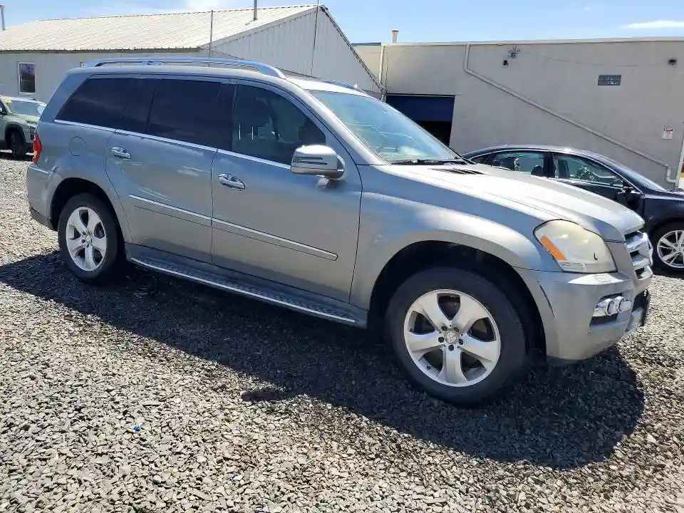 4JGBF7BE8BA734709 2011 MERCEDES-BENZ GL-CLASS-3