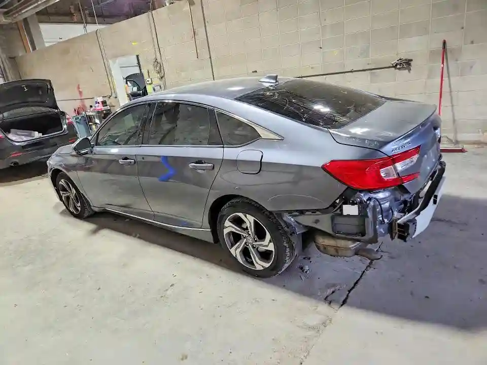 1HGCV1F49JA004897 2018 HONDA ACCORD-1