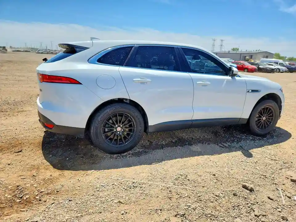 SADCS2FXXKA391439 2019 JAGUAR F-PACE-2