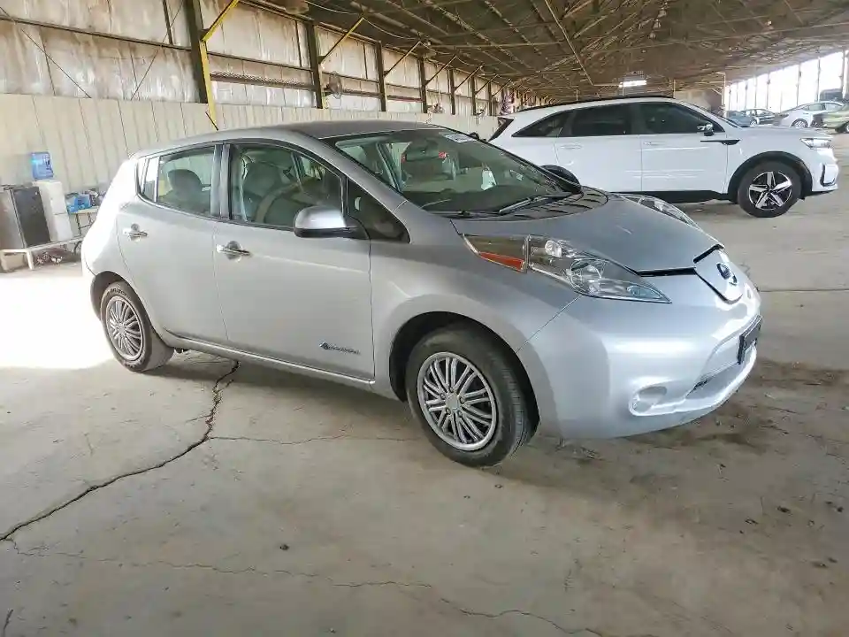 1N4BZ0CP7HC307298 2017 NISSAN LEAF-3