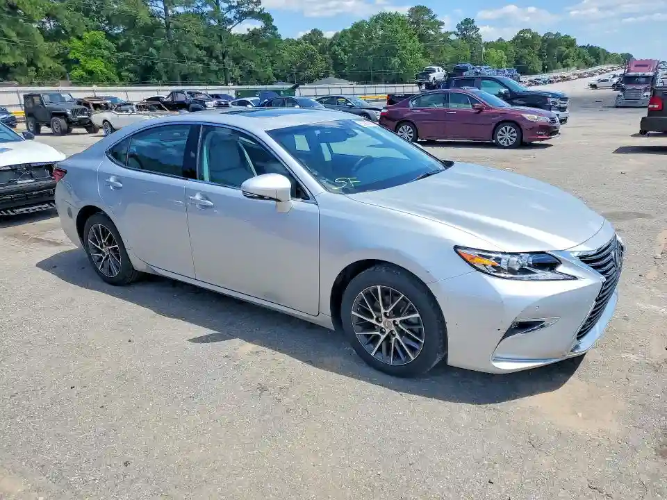 58ABK1GG1HU053746 2017 LEXUS ES350-3