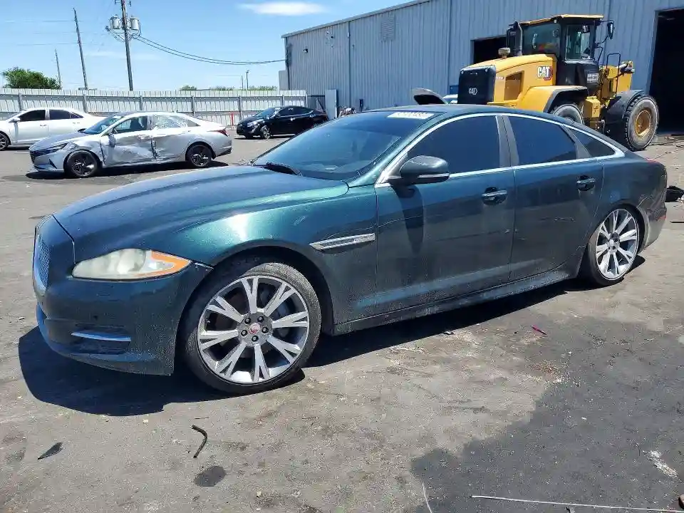 SAJWA1CZ6F8V89834 2015 JAGUAR XJ-0
