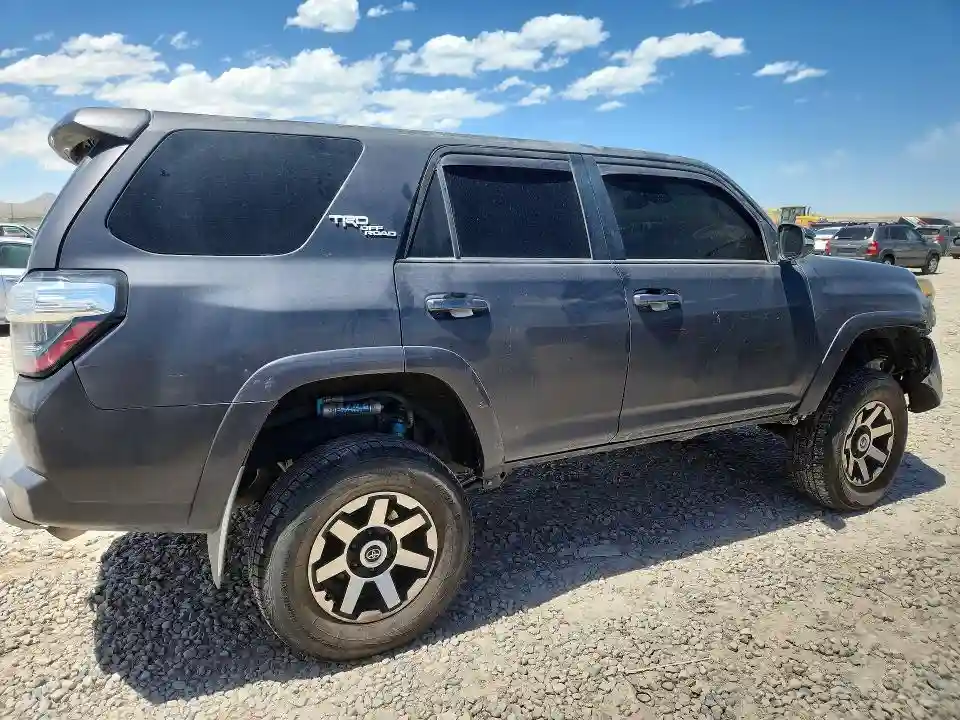 JTERU5JRXM5870686 2021 TOYOTA 4RUNNER-2