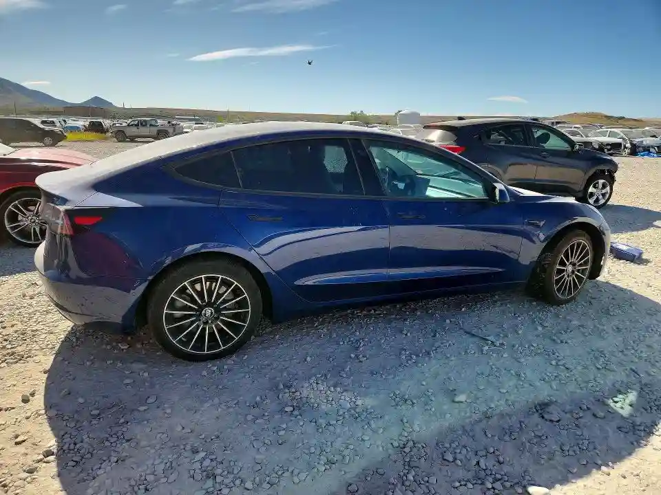5YJ3E1EB0LF535317 2020 TESLA MODEL 3-2
