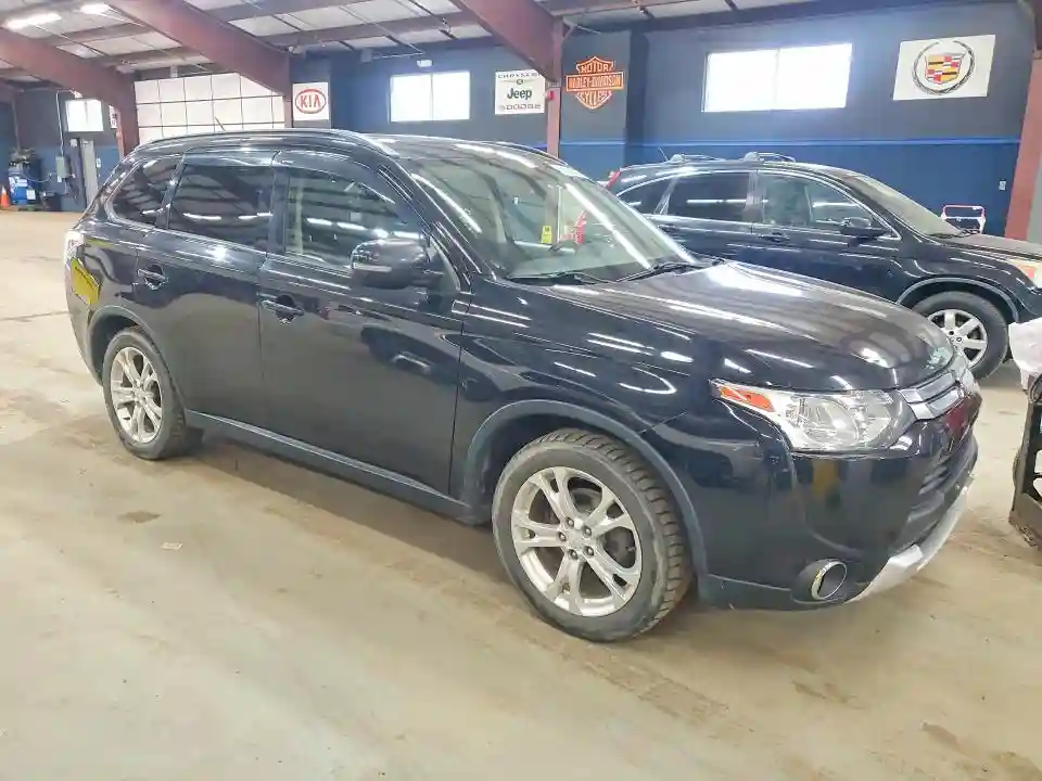 JA4AZ3A37FZ002542 2015 MITSUBISHI OUTLANDER-3