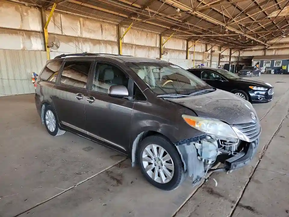 5TDDK3DC9CS044484 2012 TOYOTA SIENNA-3