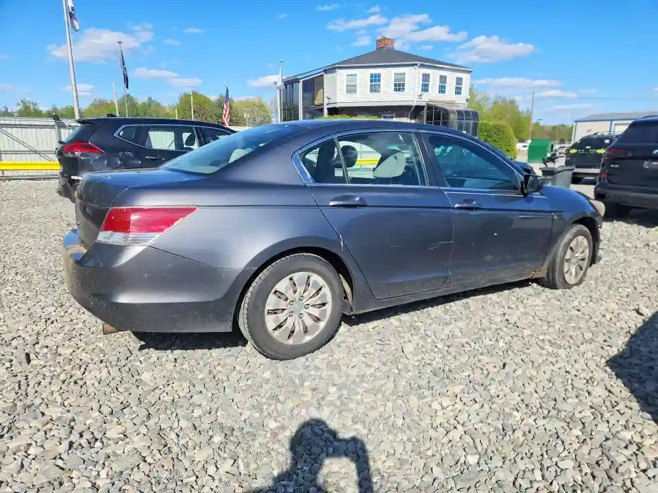 1HGCP2F33AA018723 2010 HONDA ACCORD-2
