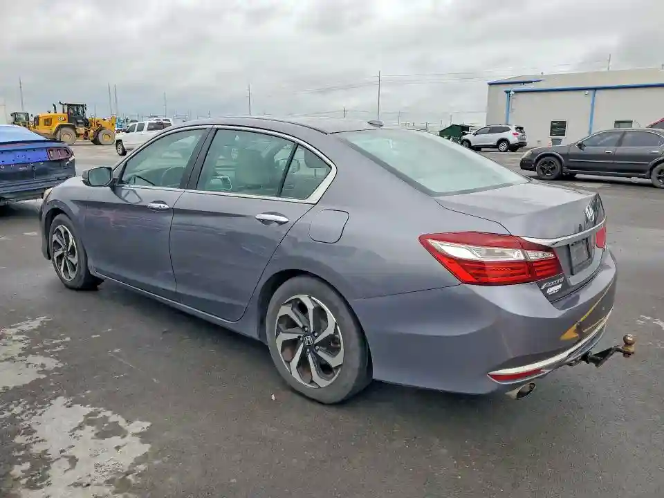 1HGCR3F00GA032755 2016 HONDA ACCORD-1