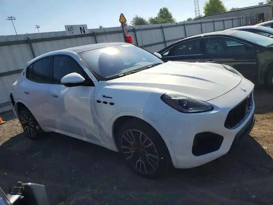 ZN682AVM7P7426573 2023 MASERATI ALL OTHER-3