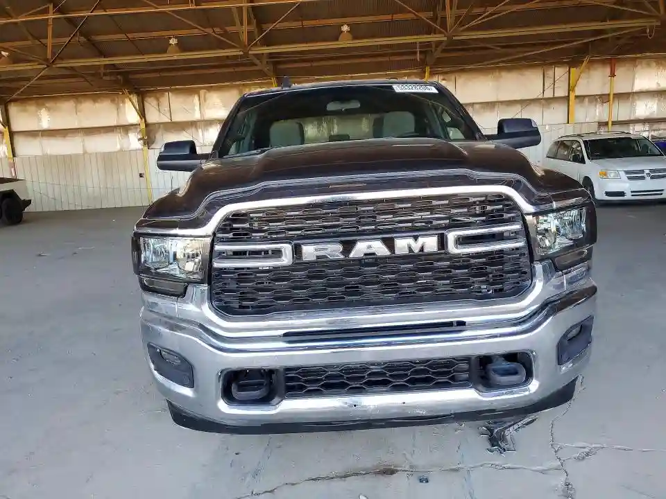 3C6UR5DL6NG298945 2022 RAM 2500-4