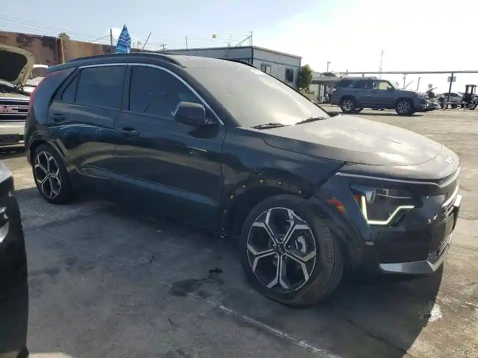 KNDCR3LEXS5239637 2025 KIA NIRO-3
