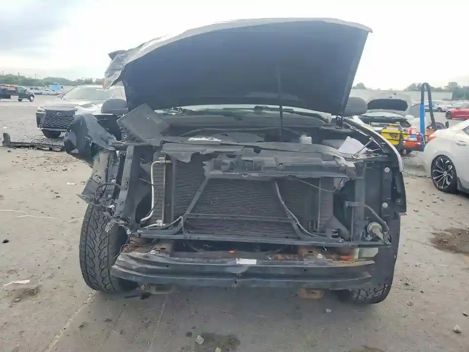 1GNUCHE06AR260262 2010 CHEVROLET SUBURBAN-4