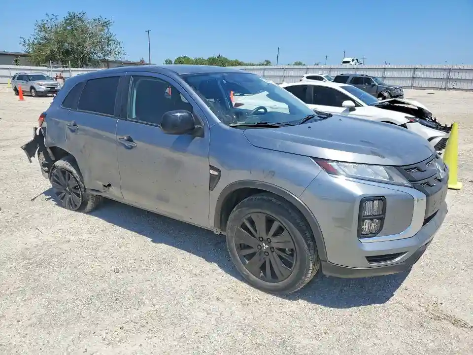JA4ARUAU6RU009028 2024 MITSUBISHI OUTLANDER-3