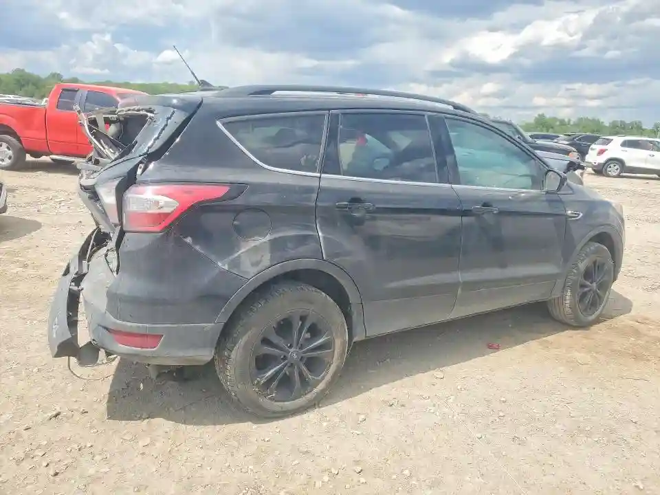 1FMCU0GD8JUC31308 2018 FORD ESCAPE-2