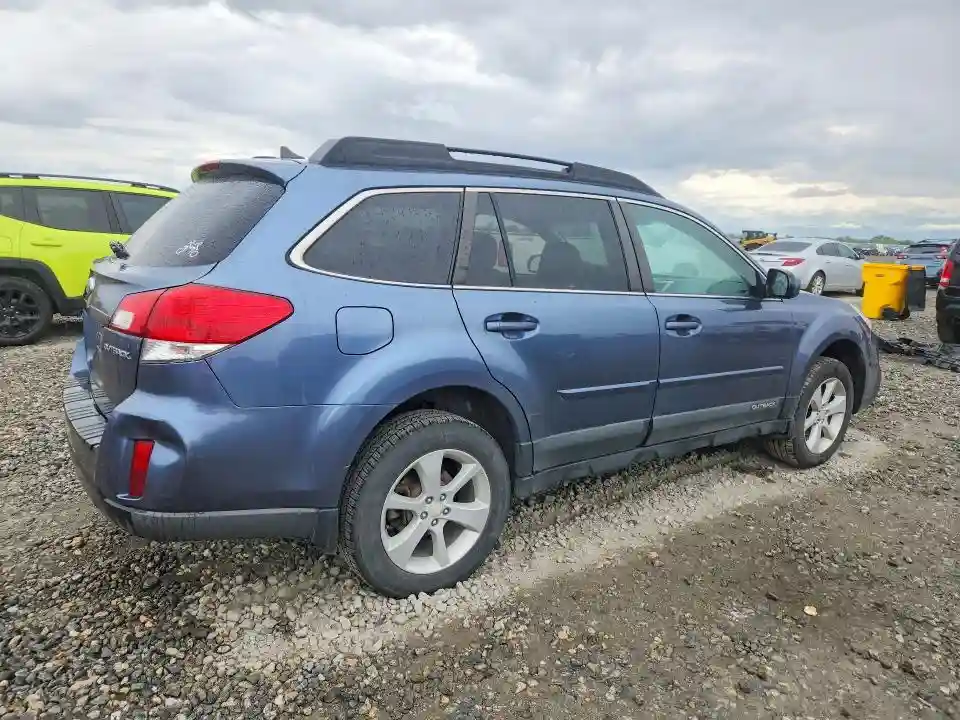 4S4BRCCC0E3200822 2014 SUBARU OUTBACK-2